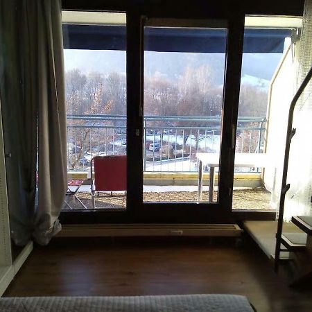 バート・ウーラッハBames Badurach Metzingen Stuttgartアパートメント エクステリア 写真